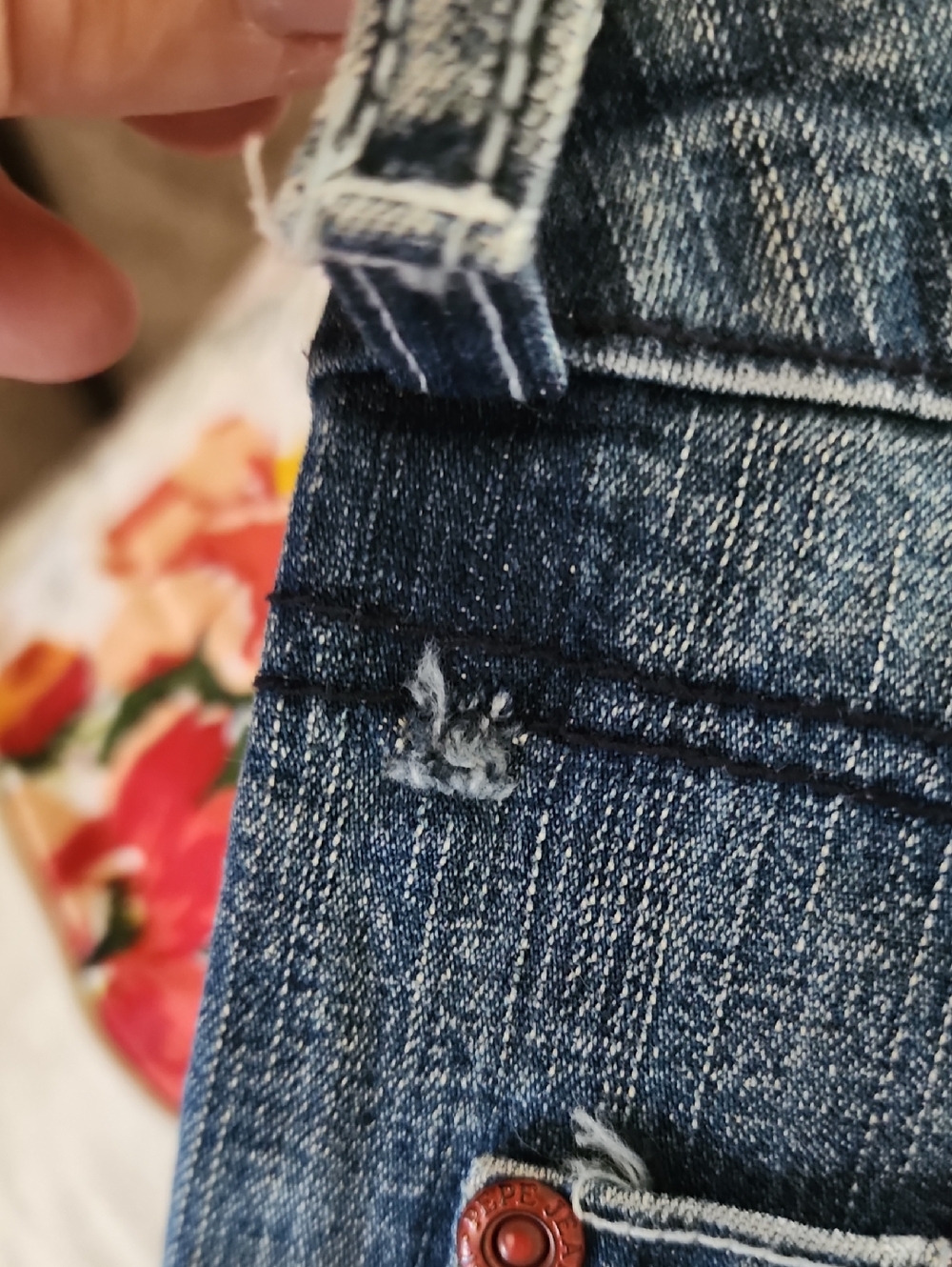 Pepe Jeans London Low Rise Embroidered Hem Y2K Denim Jeans - Picture 15 of 16